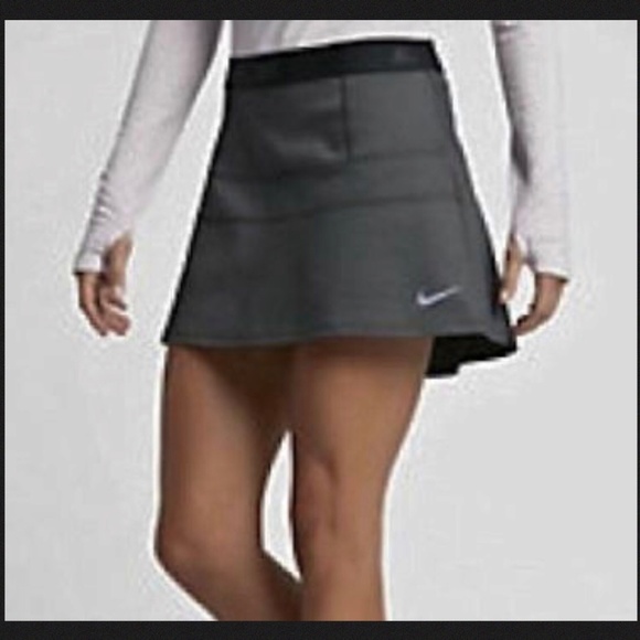 Nike Dresses & Skirts - Nike Golf Skort Womens XL Anthracite Dark Grey